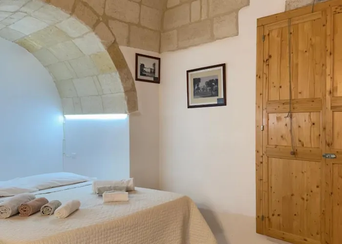 Le Dimore Di Via Umberto I ベッド・アンド・ブレックファスト ラテルツァ